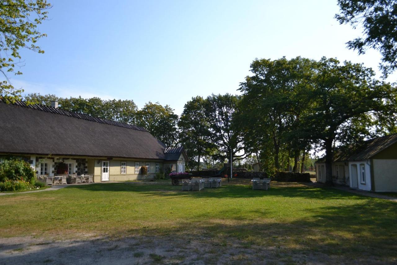 Vanatoa Taluhotell Koguva Exterior foto